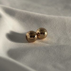 Gold Globe studs
